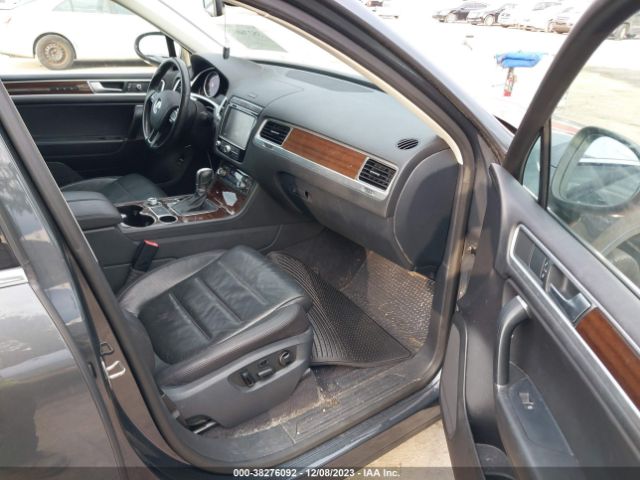 Photo 4 VIN: WVGEP9BP3GD000590 - VOLKSWAGEN TOUAREG 