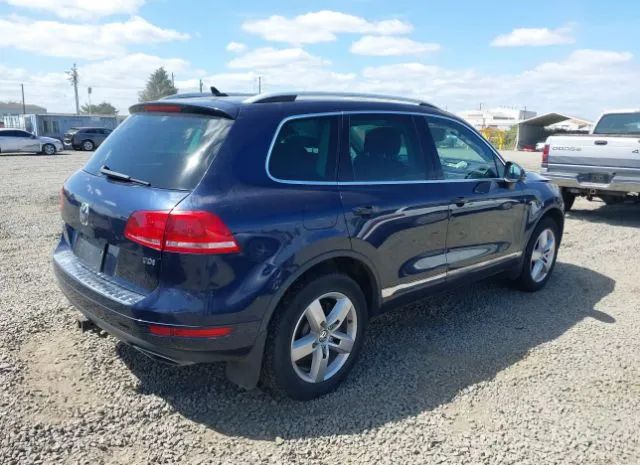 Photo 3 VIN: WVGEP9BP4ED008890 - VOLKSWAGEN TOUAREG 