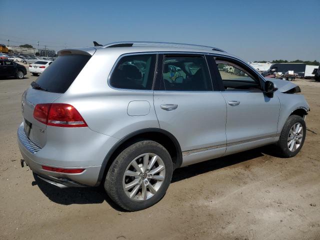 Photo 2 VIN: WVGEP9BP4ED013023 - VOLKSWAGEN TOUAREG 