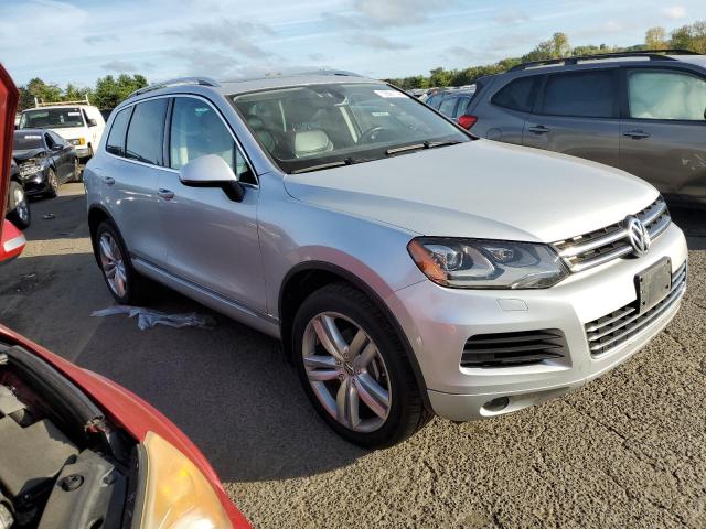 Photo 3 VIN: WVGEP9BP5DD013031 - VOLKSWAGEN TOUAREG V6 