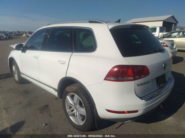 Photo 2 VIN: WVGEP9BP5ED005545 - VOLKSWAGEN TOUAREG 