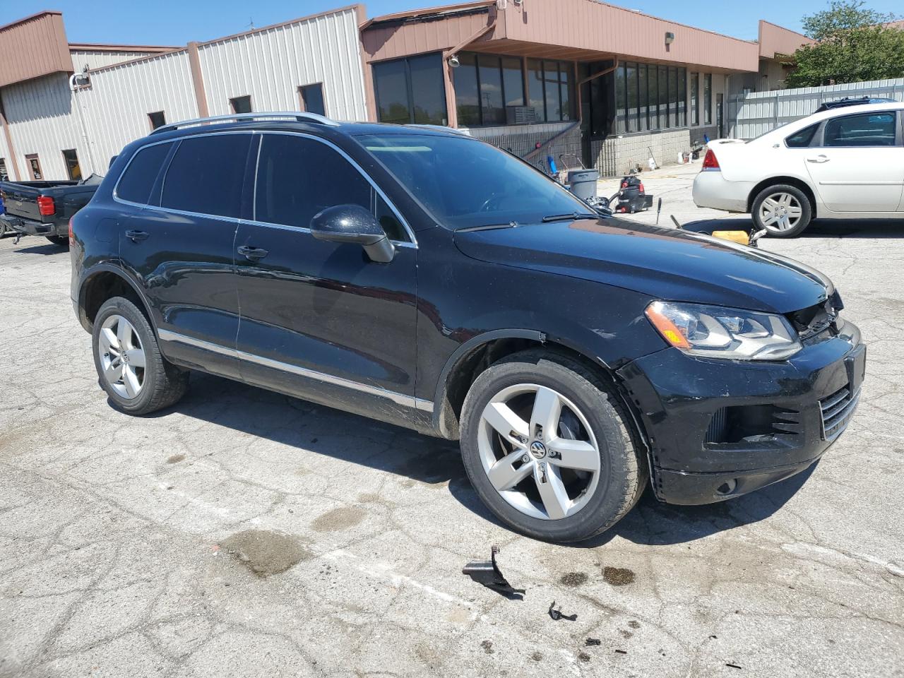 Photo 3 VIN: WVGEP9BP5ED008297 - VOLKSWAGEN TOUAREG 