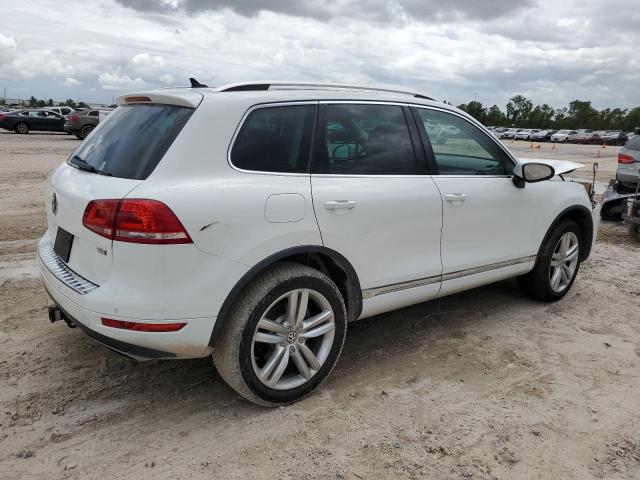 Photo 2 VIN: WVGEP9BP6ED012200 - VOLKSWAGEN TOUAREG V6 