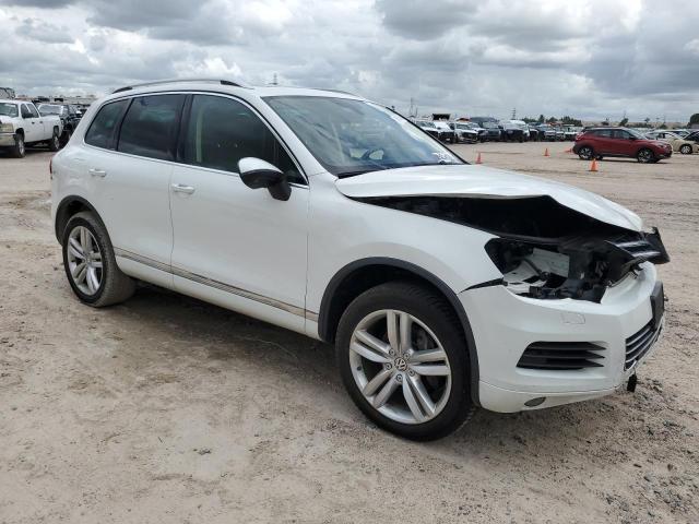 Photo 3 VIN: WVGEP9BP6ED012200 - VOLKSWAGEN TOUAREG V6 