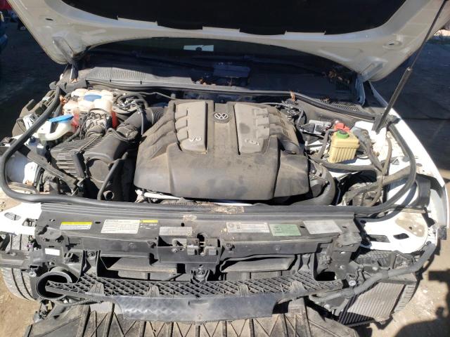 Photo 6 VIN: WVGEP9BP8ED008956 - VOLKSWAGEN TOUAREG 