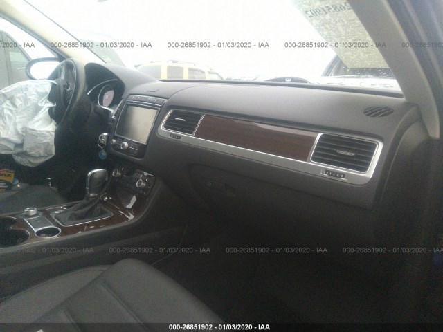 Photo 4 VIN: WVGEP9BP8GD000617 - VOLKSWAGEN TOUAREG 