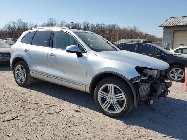 Photo 3 VIN: WVGEP9BP8GD002898 - VOLKSWAGEN TOUAREG TD 