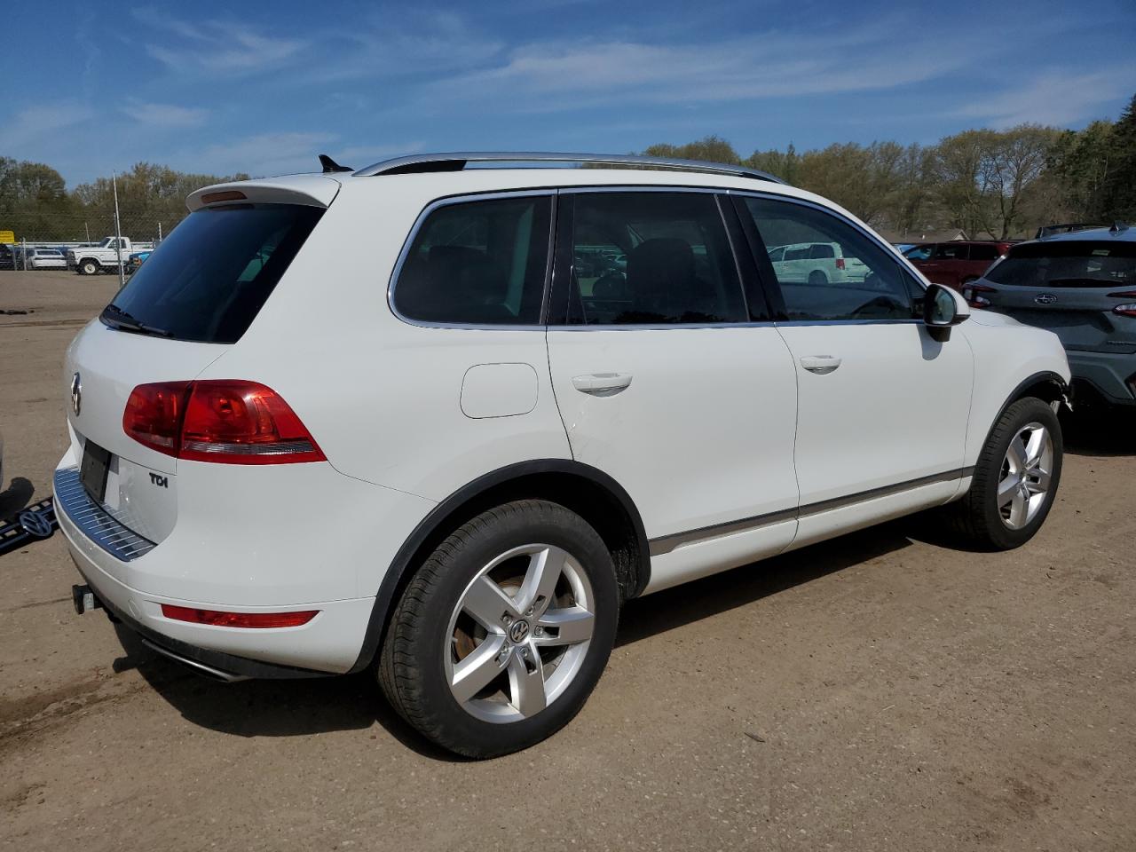 Photo 2 VIN: WVGEP9BP9DD005451 - VOLKSWAGEN TOUAREG 