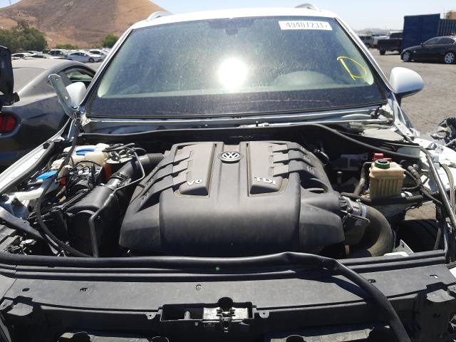 Photo 6 VIN: WVGEP9BP9ED013082 - VOLKSWAGEN TOUAREG 