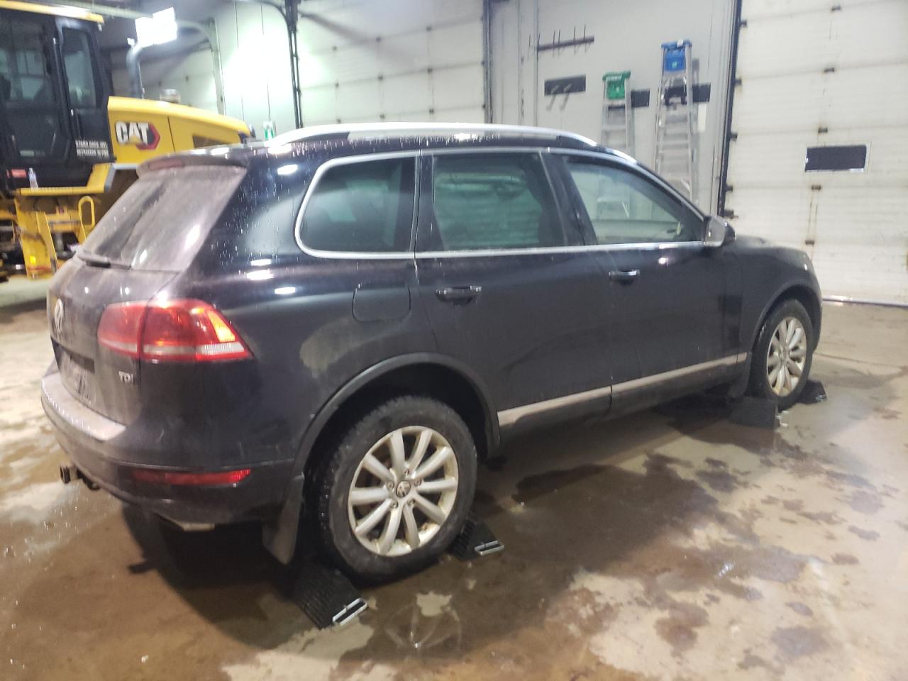 Photo 2 VIN: WVGEP9BP9ED013812 - VOLKSWAGEN TOUAREG 