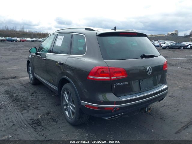 Photo 2 VIN: WVGEP9BP9FD007994 - VOLKSWAGEN TOUAREG 