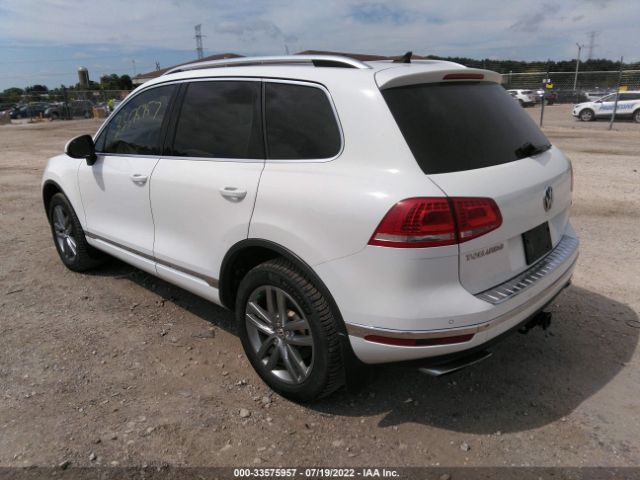 Photo 2 VIN: WVGEP9BPXFD006675 - VOLKSWAGEN TOUAREG 