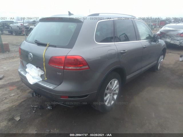 Photo 3 VIN: WVGFF9BP1BD000829 - VOLKSWAGEN TOUAREG 