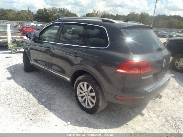 Photo 2 VIN: WVGFF9BP1CD003571 - VOLKSWAGEN TOUAREG 