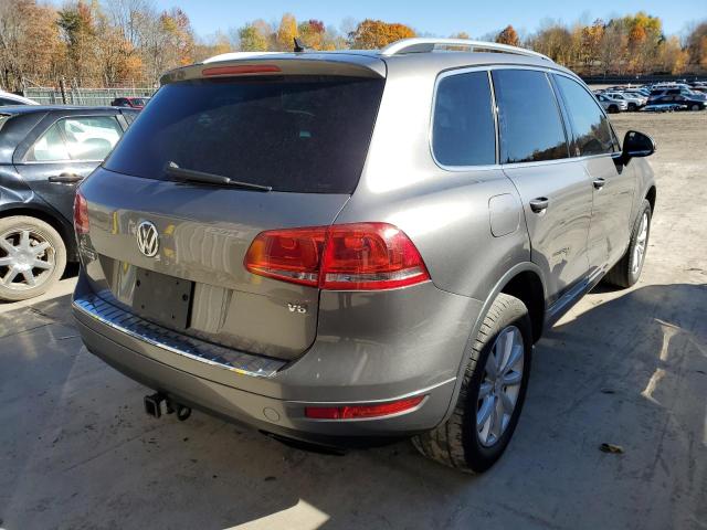 Photo 3 VIN: WVGFF9BP2BD001374 - VOLKSWAGEN TOUAREG V6 