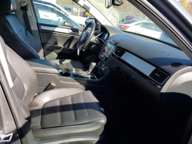 Photo 4 VIN: WVGFF9BP2BD001374 - VOLKSWAGEN TOUAREG V6 