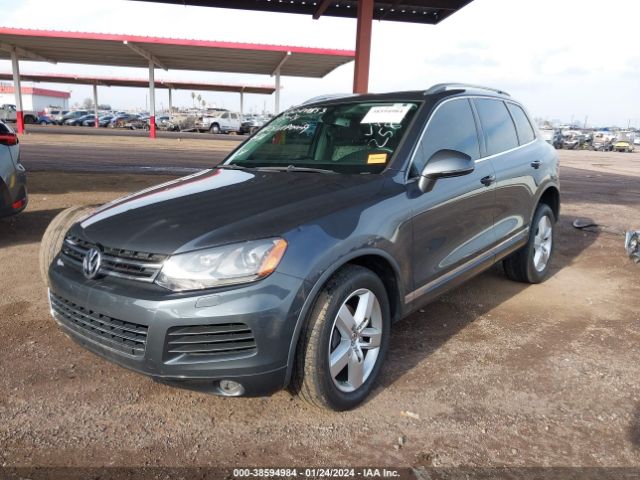 Photo 1 VIN: WVGFF9BP2BD002587 - VOLKSWAGEN TOUAREG 