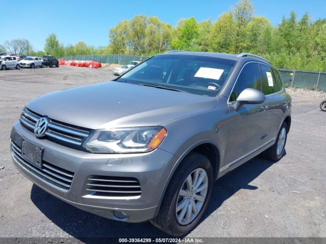 Photo 1 VIN: WVGFF9BP3BD000735 - VOLKSWAGEN TOUAREG 