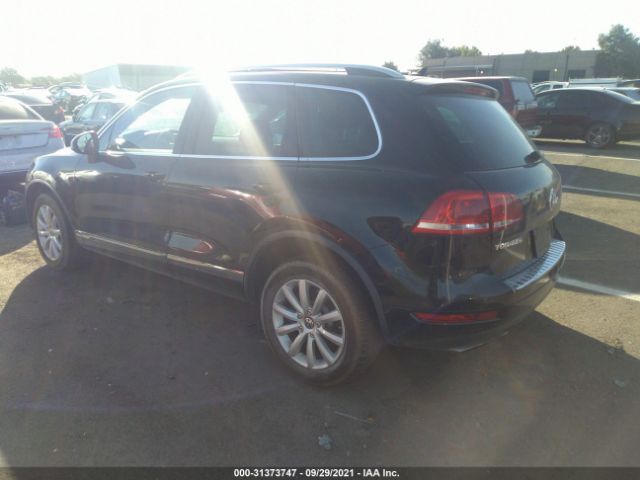 Photo 2 VIN: WVGFF9BP7BD000804 - VOLKSWAGEN TOUAREG 