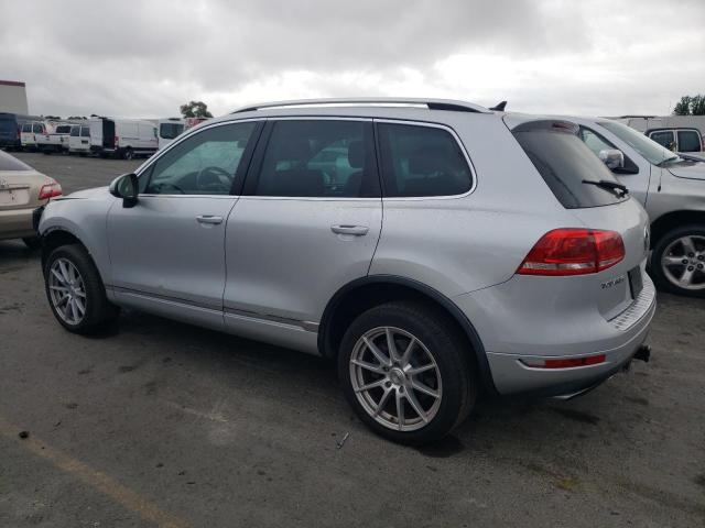 Photo 1 VIN: WVGFF9BP7BD002794 - VOLKSWAGEN TOUAREG V6 