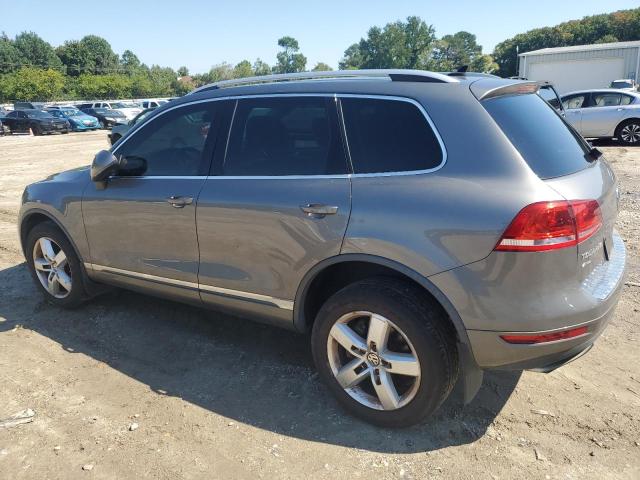 Photo 1 VIN: WVGFF9BP8BD005459 - VOLKSWAGEN TOUAREG V6 