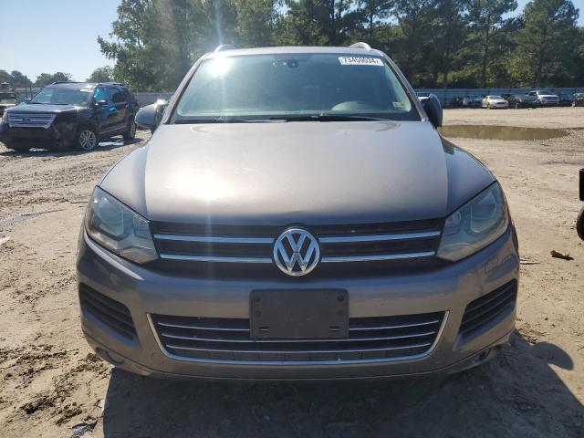 Photo 4 VIN: WVGFF9BP8BD005459 - VOLKSWAGEN TOUAREG V6 