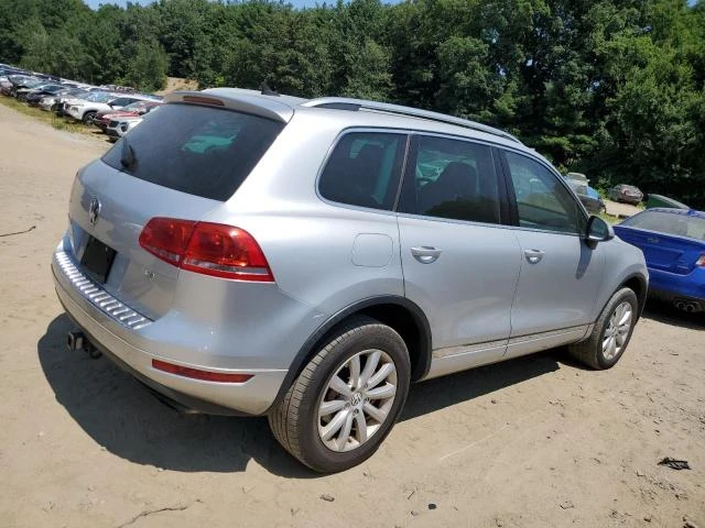 Photo 2 VIN: WVGFF9BP9BD000173 - VOLKSWAGEN TOUAREG V6 