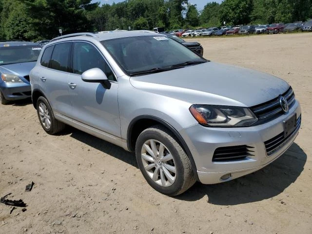 Photo 3 VIN: WVGFF9BP9BD000173 - VOLKSWAGEN TOUAREG V6 