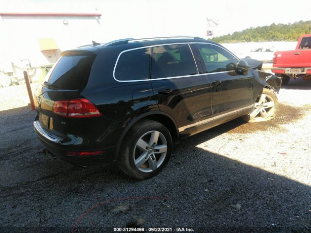 Photo 3 VIN: WVGFF9BP9CD002295 - VOLKSWAGEN TOUAREG 