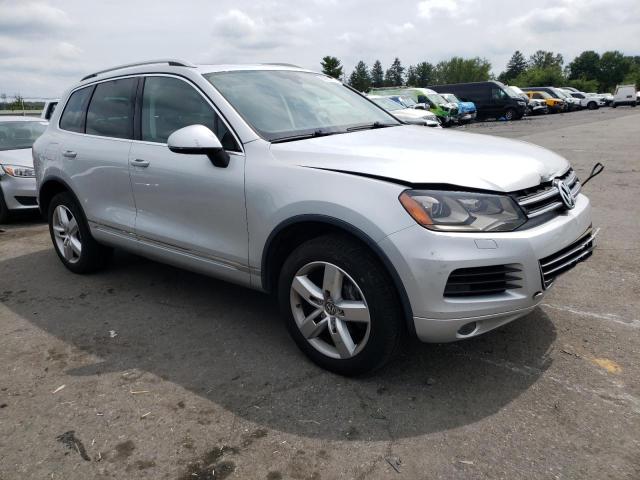 Photo 3 VIN: WVGFF9BP9CD002698 - VOLKSWAGEN TOUAREG V6 