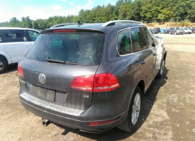 Photo 3 VIN: WVGFF9BPXBD004586 - VOLKSWAGEN TOUAREG 