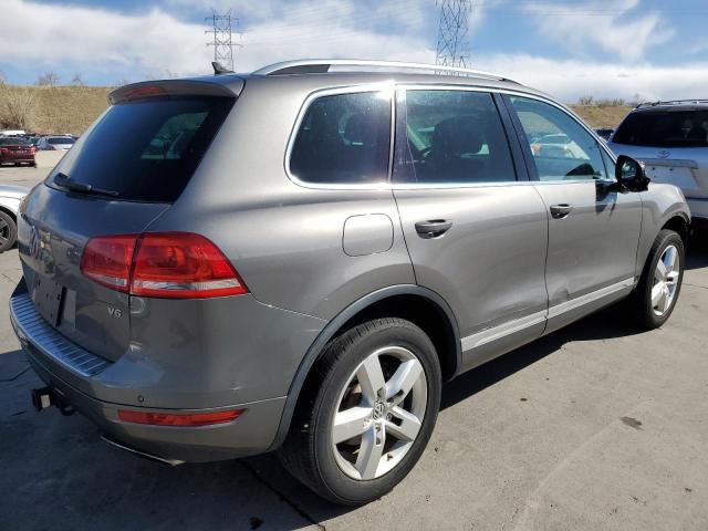 Photo 2 VIN: WVGFF9BPXCD003861 - VOLKSWAGEN TOUAREG 