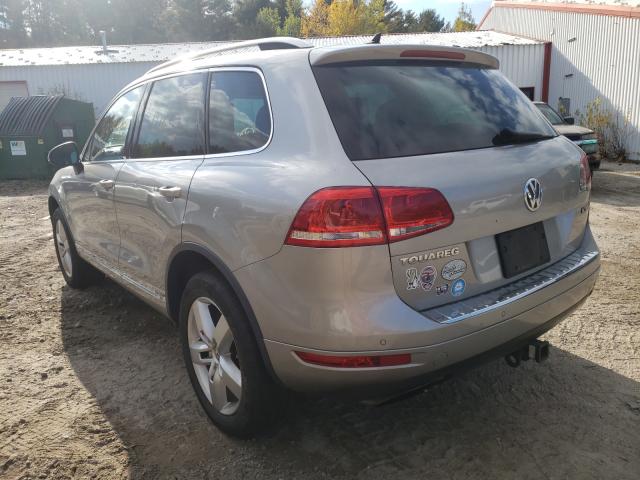 Photo 2 VIN: WVGFG9BP0BD004562 - VOLKSWAGEN TOUAREG 