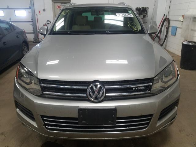 Photo 8 VIN: WVGFG9BP1BD002027 - VOLKSWAGEN TOUAREG 