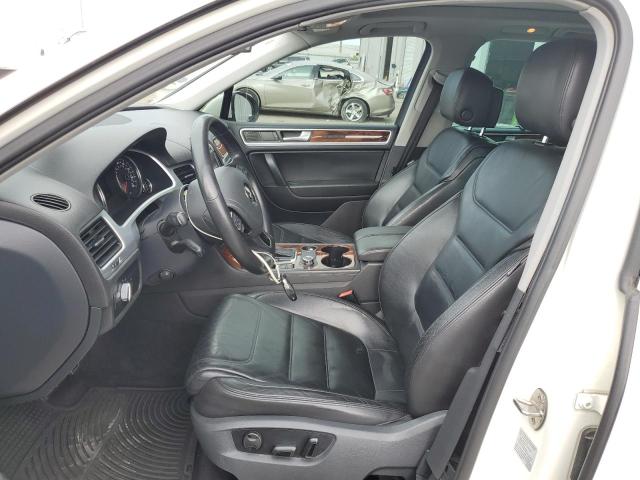 Photo 6 VIN: WVGFG9BP2BD005504 - VOLKSWAGEN TOUAREG 