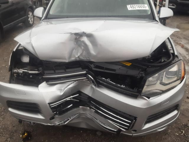 Photo 6 VIN: WVGFG9BP8CD004844 - VOLKSWAGEN TOUAREG HY 