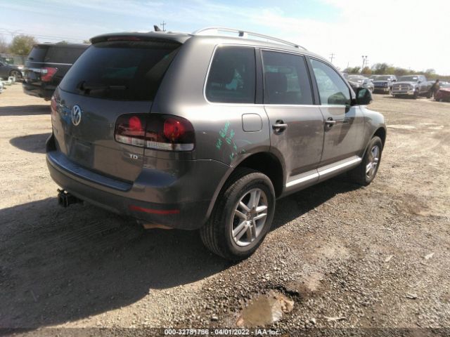 Photo 3 VIN: WVGFK7A90AD000418 - VOLKSWAGEN TOUAREG 