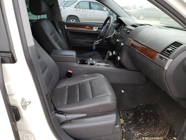 Photo 4 VIN: WVGFK7A90AD003173 - VOLKSWAGEN TOUAREG 