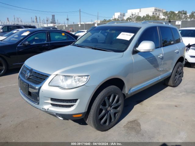 Photo 1 VIN: WVGFK7A91AD003800 - VOLKSWAGEN TOUAREG 