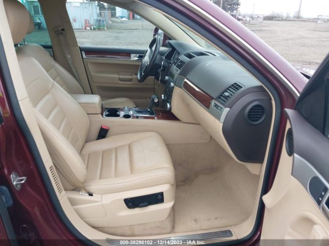 Photo 4 VIN: WVGFK7A91AD003862 - VOLKSWAGEN TOUAREG 