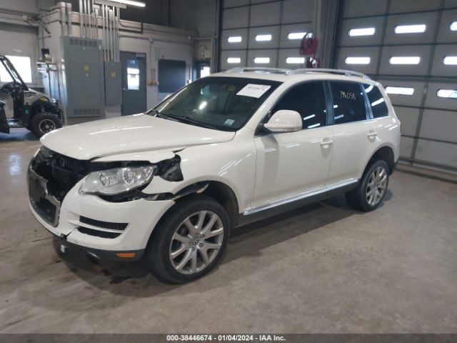 Photo 1 VIN: WVGFK7A93AD004026 - VOLKSWAGEN TOUAREG 