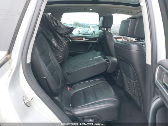 Photo 7 VIN: WVGFK9BP0BD004768 - VOLKSWAGEN TOUAREG 