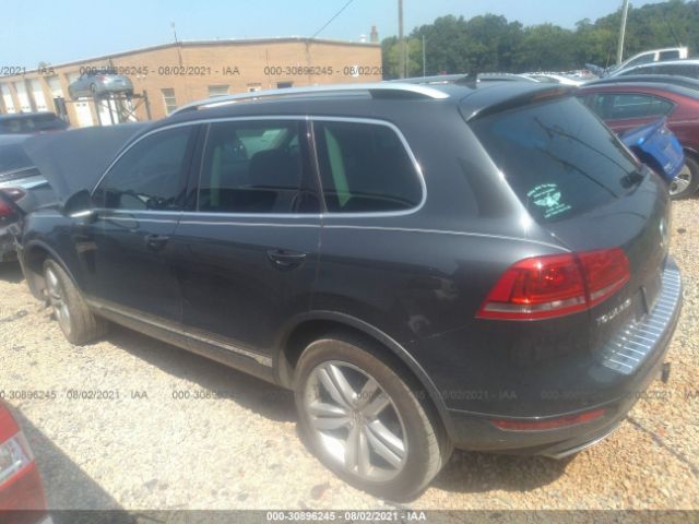 Photo 2 VIN: WVGFK9BP0CD000740 - VOLKSWAGEN TOUAREG 