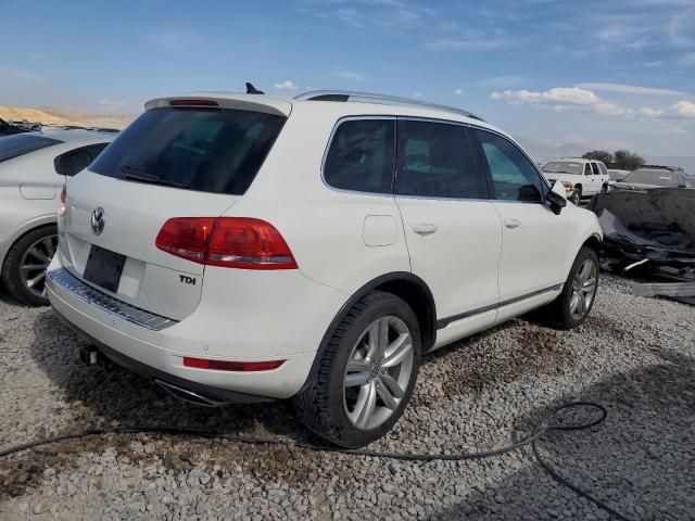 Photo 2 VIN: WVGFK9BP4BD003333 - VOLKSWAGEN TOUAREG V6 