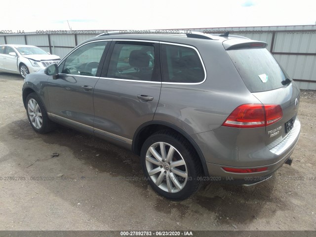 Photo 2 VIN: WVGFK9BP4BD005390 - VOLKSWAGEN TOUAREG 