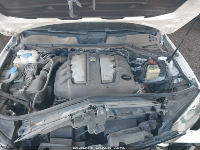 Photo 9 VIN: WVGFK9BP4BD005745 - VOLKSWAGEN TOUAREG 