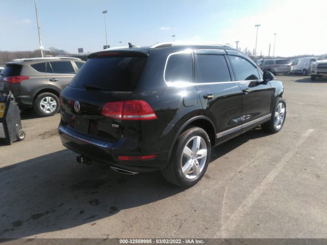 Photo 3 VIN: WVGFK9BP4CD005326 - VOLKSWAGEN TOUAREG 