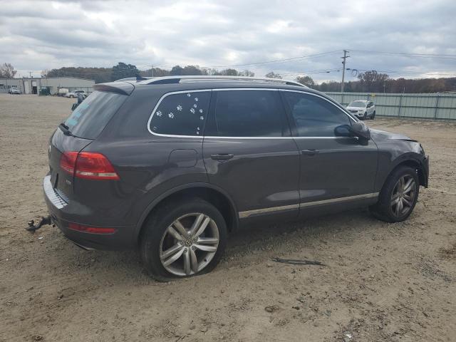 Photo 2 VIN: WVGFK9BP5CD002791 - VOLKSWAGEN TOUAREG V6 