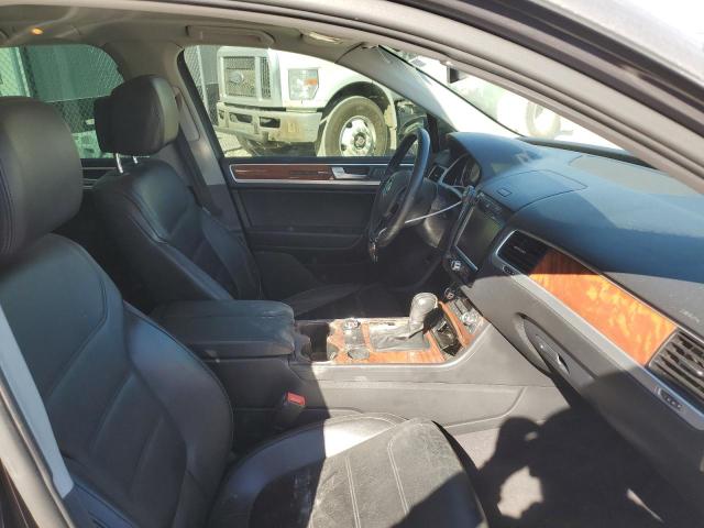 Photo 4 VIN: WVGFK9BP7BD005397 - VOLKSWAGEN TOUAREG 