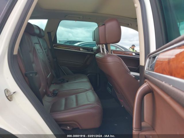 Photo 7 VIN: WVGFK9BP7BD005903 - VOLKSWAGEN TOUAREG 